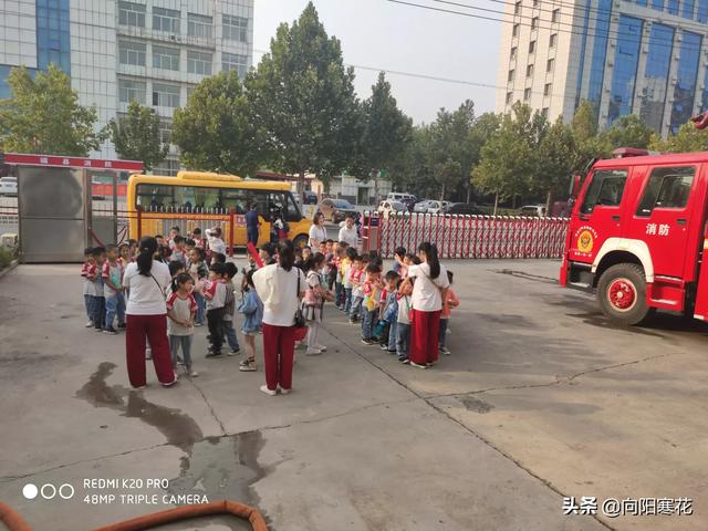 当幼师需要哪些必备的心理素质呢？