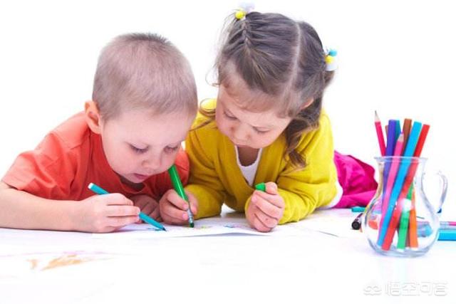 该如何培养小孩子画画？家长该支持吗？