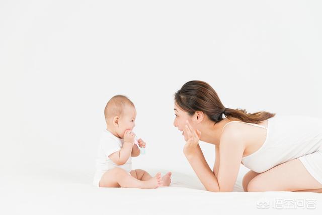爸爸妈妈如何和宝宝做交流？