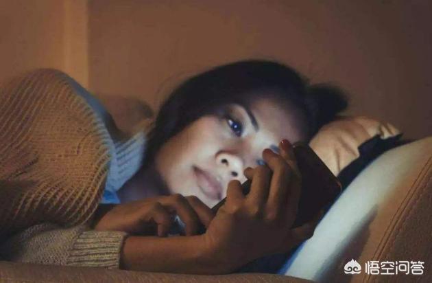 孕期内裤总是黄黄的？可能是这3个原因，第二种情况要及时就医，哪三个呢？