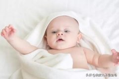 宝宝生长发育的各个阶段有哪些表现呢？