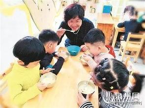 幼儿园如何引导幼儿吃饭？