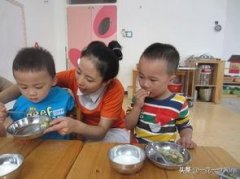 幼儿园如何引导幼儿吃饭？