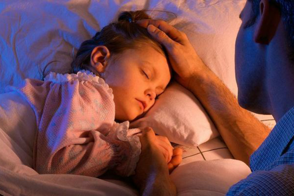 睡觉前给宝宝讲睡前故事真的可以帮助宝宝快速入睡吗？