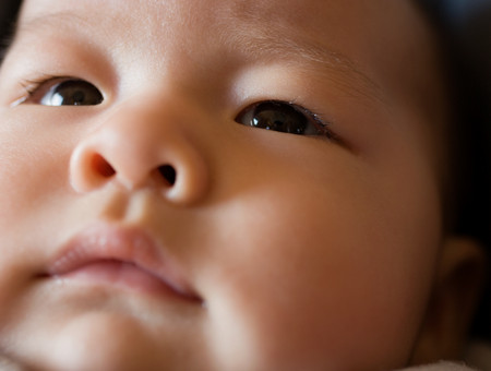 应当如何进行胎教才能帮助孩子身心健康？